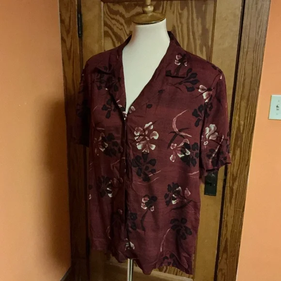 Vtg 90s Red Floral Shirt - Picture 10 of 12